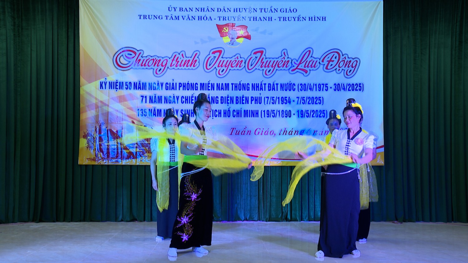 Tuyên truyền lưu động - Đưa thông tin về cơ sở,...