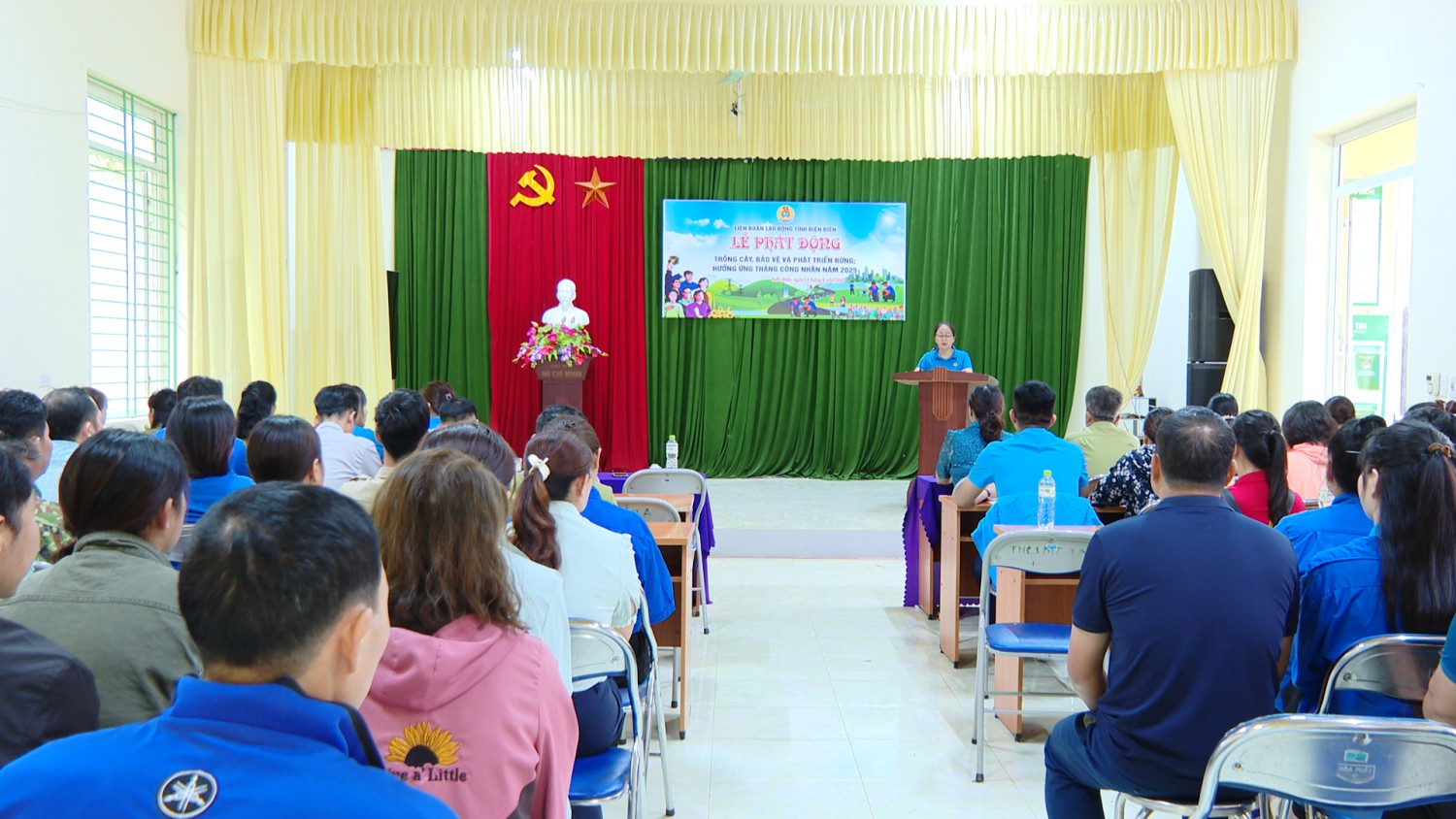 Liên đoàn Lao động tỉnh Điện Biên tổ chức Lễ phát...